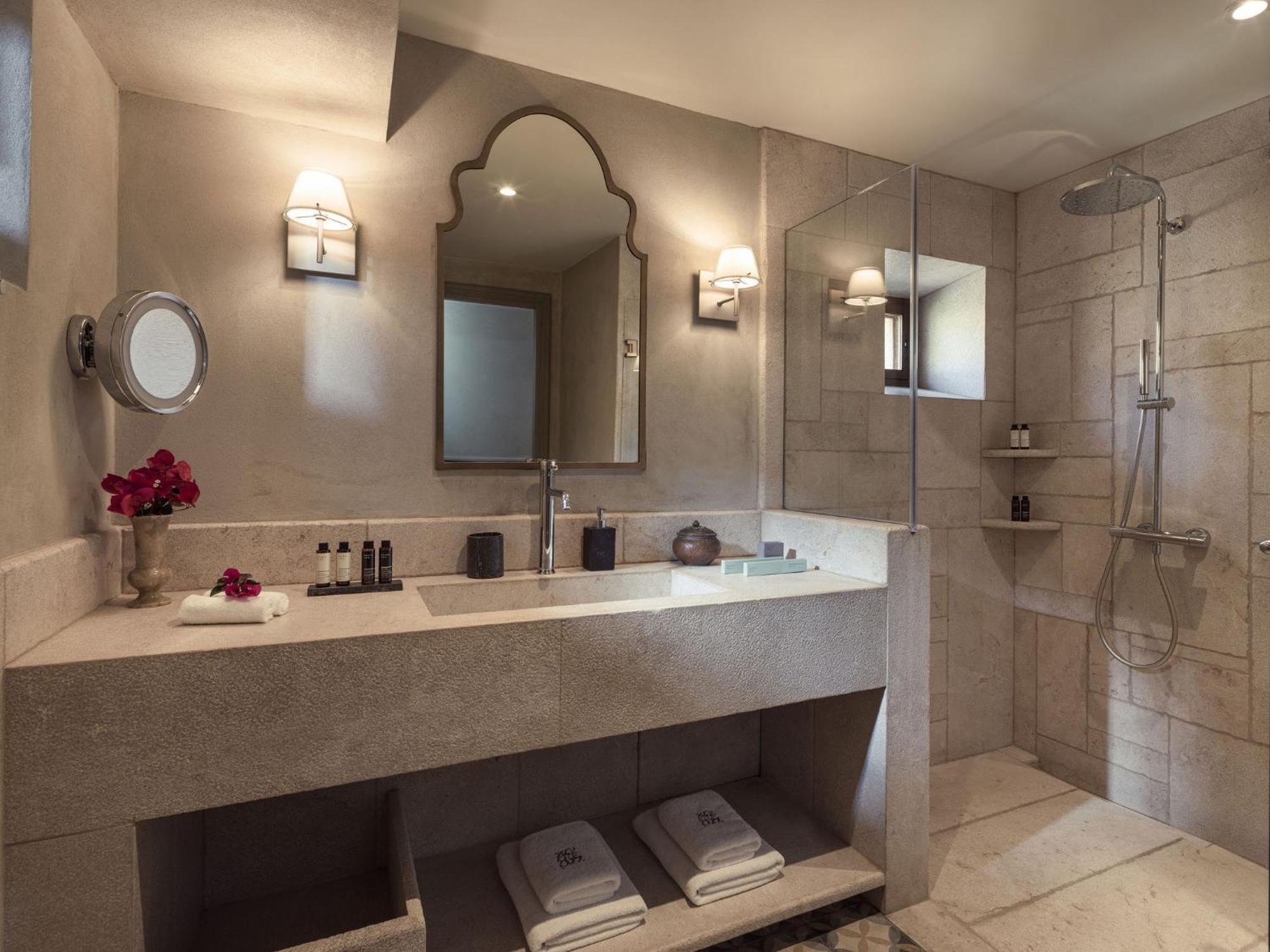 Premium Residence